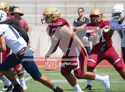 Thumbnail 1 in Eastside Catholic vs. Oaks Christian (Honor Bowl) photogallery.