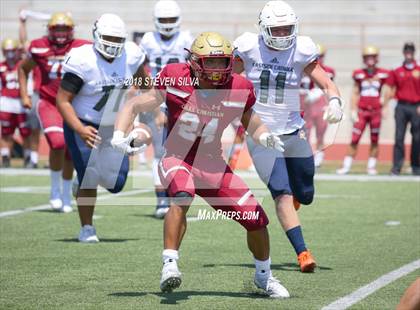 Thumbnail 1 in Eastside Catholic vs. Oaks Christian (Honor Bowl) photogallery.