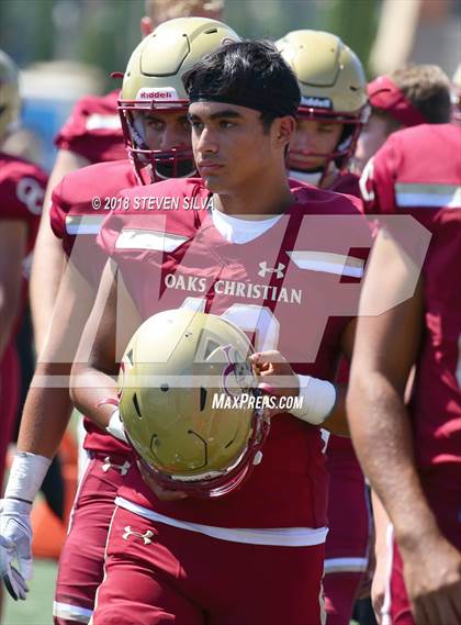Thumbnail 2 in Eastside Catholic vs. Oaks Christian (Honor Bowl) photogallery.