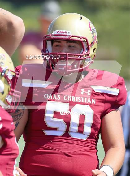 Thumbnail 1 in Eastside Catholic vs. Oaks Christian (Honor Bowl) photogallery.