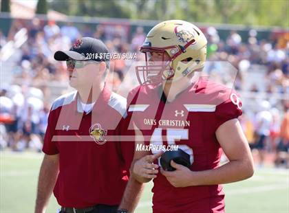 Thumbnail 1 in Eastside Catholic vs. Oaks Christian (Honor Bowl) photogallery.