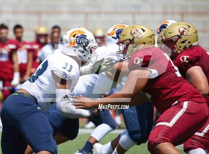Thumbnail 2 in Eastside Catholic vs. Oaks Christian (Honor Bowl) photogallery.