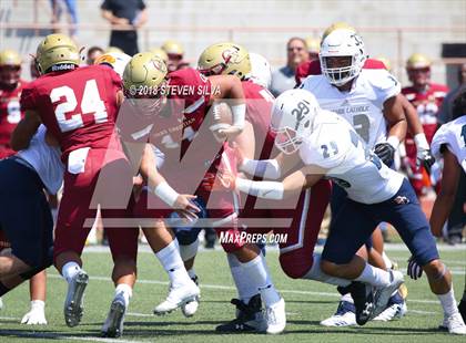 Thumbnail 2 in Eastside Catholic vs. Oaks Christian (Honor Bowl) photogallery.