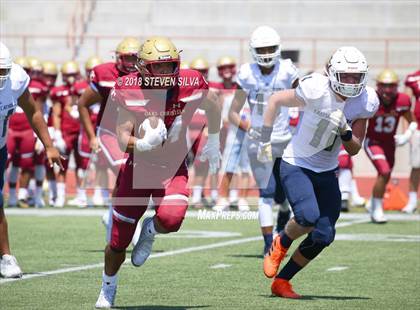 Thumbnail 3 in Eastside Catholic vs. Oaks Christian (Honor Bowl) photogallery.