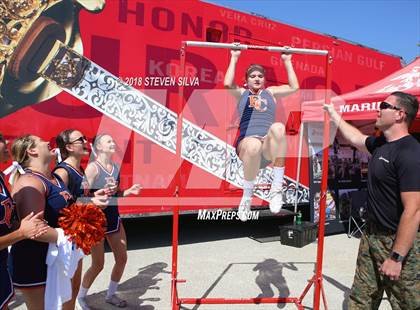 Thumbnail 1 in Eastside Catholic vs. Oaks Christian (Honor Bowl) photogallery.