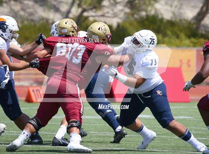 Thumbnail 2 in Eastside Catholic vs. Oaks Christian (Honor Bowl) photogallery.