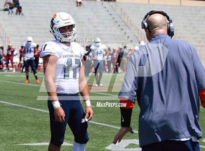 Thumbnail 2 in Eastside Catholic vs. Oaks Christian (Honor Bowl) photogallery.