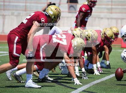 Thumbnail 3 in Eastside Catholic vs. Oaks Christian (Honor Bowl) photogallery.