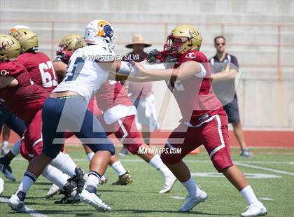 Thumbnail 2 in Eastside Catholic vs. Oaks Christian (Honor Bowl) photogallery.