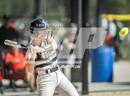 Thumbnail 3 in Blue Springs South @ Lincoln Northeast photogallery.