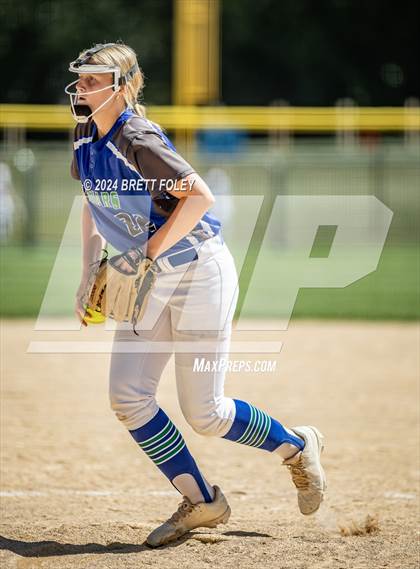 Thumbnail 3 in Blue Springs South @ Lincoln Northeast photogallery.