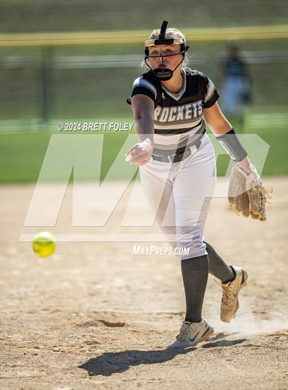 Thumbnail 3 in Blue Springs South @ Lincoln Northeast photogallery.