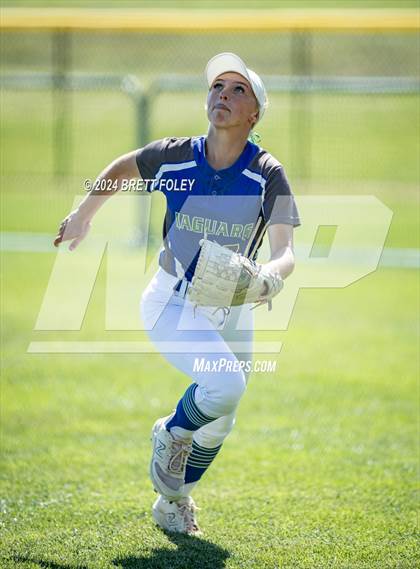 Thumbnail 3 in Blue Springs South @ Lincoln Northeast photogallery.