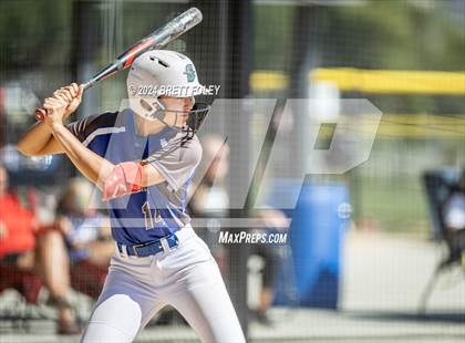 Thumbnail 3 in Blue Springs South @ Lincoln Northeast photogallery.