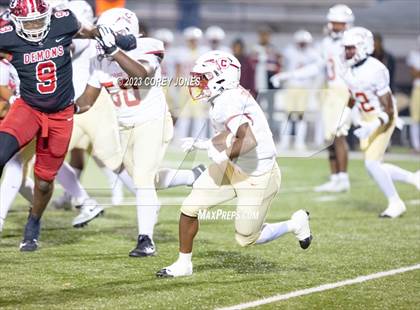 Thumbnail 3 in Creekside vs Warner Robins (GHSA 5A 3rd Round) photogallery.