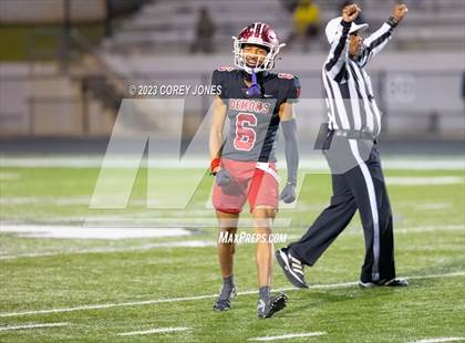 Thumbnail 2 in Creekside vs Warner Robins (GHSA 5A 3rd Round) photogallery.
