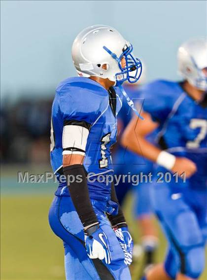 Thumbnail 3 in Nimitz @ North Crowley photogallery.