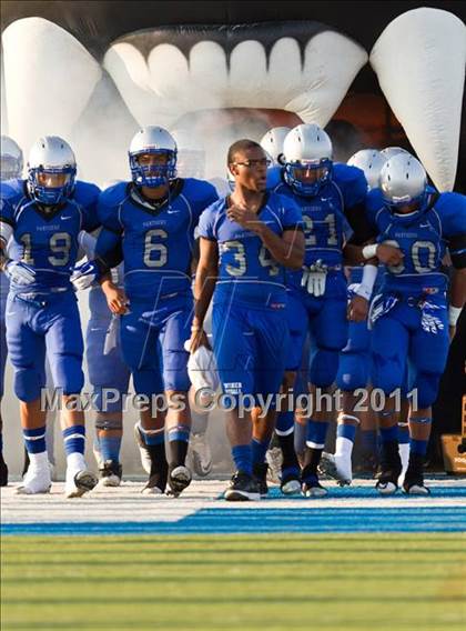 Thumbnail 2 in Nimitz @ North Crowley photogallery.