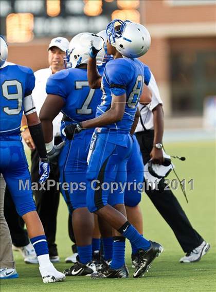 Thumbnail 2 in Nimitz @ North Crowley photogallery.