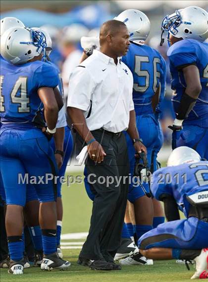 Thumbnail 3 in Nimitz @ North Crowley photogallery.