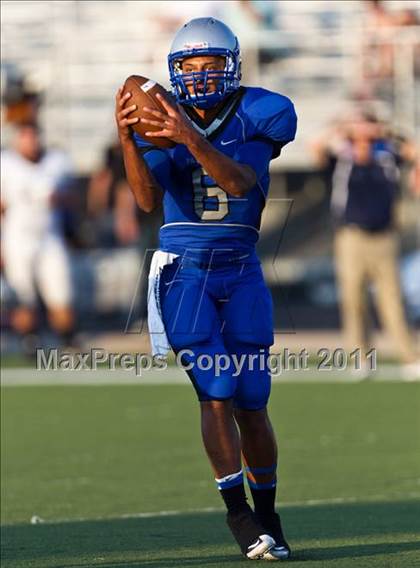 Thumbnail 2 in Nimitz @ North Crowley photogallery.
