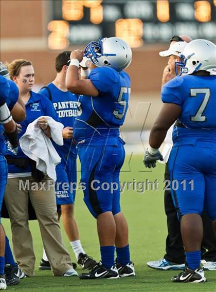 Thumbnail 1 in Nimitz @ North Crowley photogallery.