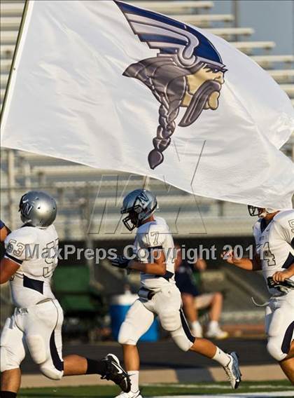 Thumbnail 2 in Nimitz @ North Crowley photogallery.