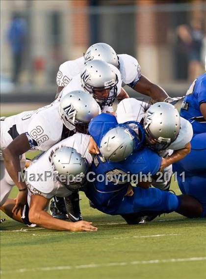 Thumbnail 2 in Nimitz @ North Crowley photogallery.