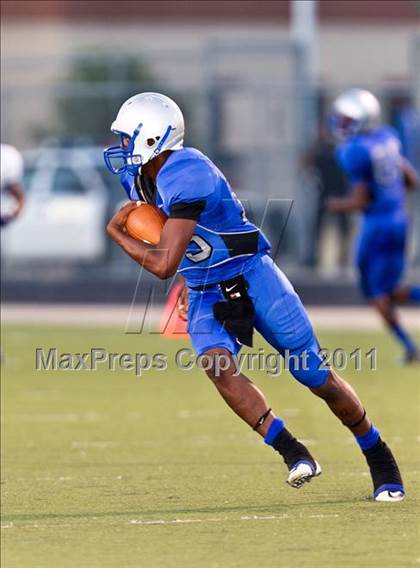 Thumbnail 2 in Nimitz @ North Crowley photogallery.