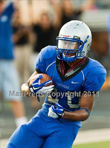 Thumbnail 1 in Nimitz @ North Crowley photogallery.