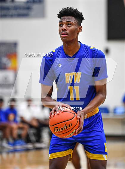 Thumbnail 2 in Washington vs Center (UIL 4A Reg III Semifinal) photogallery.