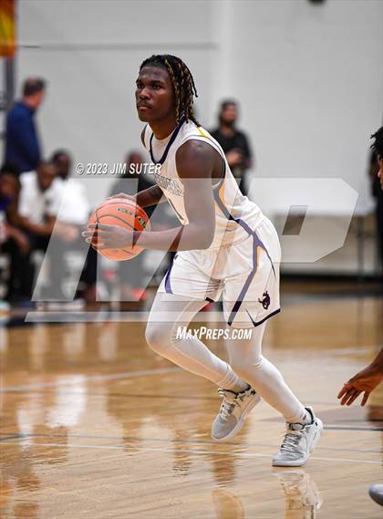 Thumbnail 1 in Washington vs Center (UIL 4A Reg III Semifinal) photogallery.