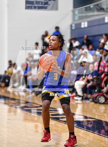Thumbnail 1 in Washington vs Center (UIL 4A Reg III Semifinal) photogallery.