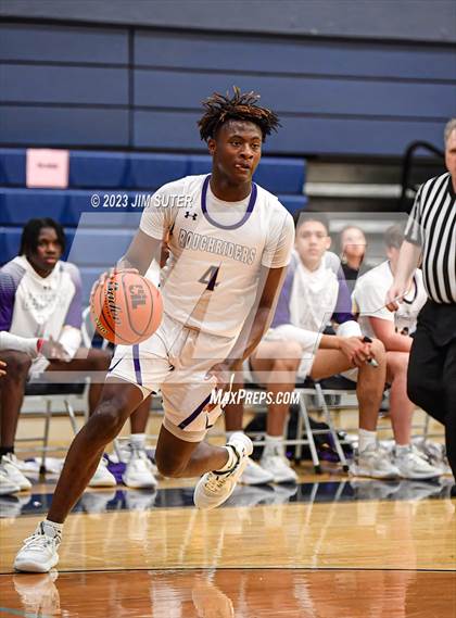 Thumbnail 1 in Washington vs Center (UIL 4A Reg III Semifinal) photogallery.