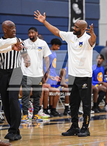 Thumbnail 3 in Washington vs Center (UIL 4A Reg III Semifinal) photogallery.