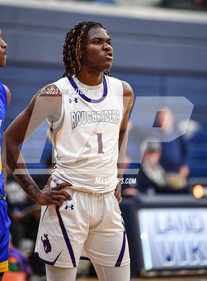 Thumbnail 2 in Washington vs Center (UIL 4A Reg III Semifinal) photogallery.