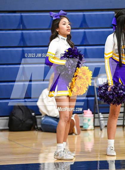 Thumbnail 1 in Washington vs Center (UIL 4A Reg III Semifinal) photogallery.