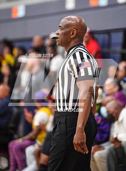 Thumbnail 1 in Washington vs Center (UIL 4A Reg III Semifinal) photogallery.