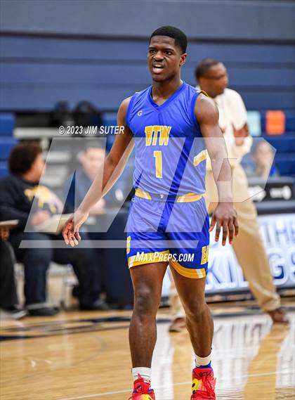 Thumbnail 2 in Washington vs Center (UIL 4A Reg III Semifinal) photogallery.