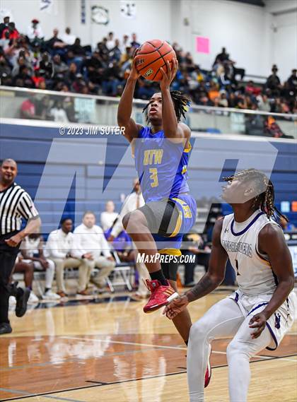 Thumbnail 3 in Washington vs Center (UIL 4A Reg III Semifinal) photogallery.