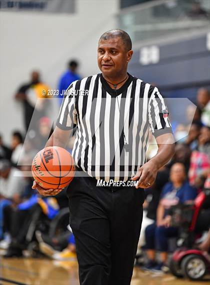 Thumbnail 2 in Washington vs Center (UIL 4A Reg III Semifinal) photogallery.