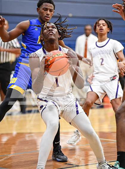 Thumbnail 3 in Washington vs Center (UIL 4A Reg III Semifinal) photogallery.