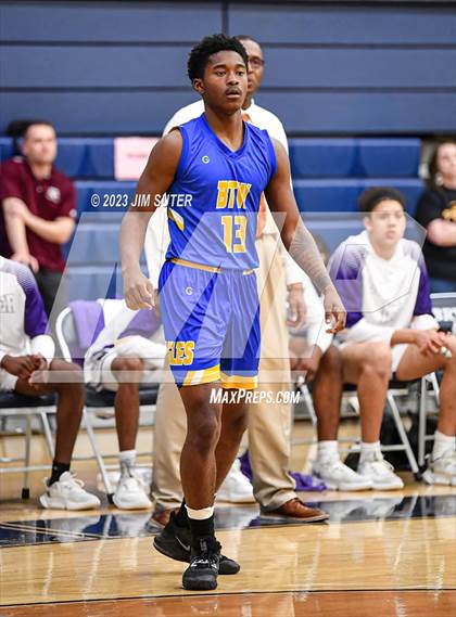 Thumbnail 3 in Washington vs Center (UIL 4A Reg III Semifinal) photogallery.