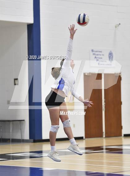 Thumbnail 1 in Notre Dame @ Girls Prep photogallery.