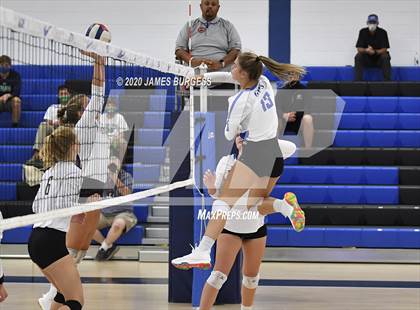 Thumbnail 2 in Notre Dame @ Girls Prep photogallery.