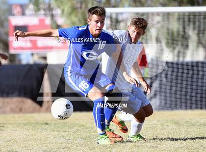 Thumbnail 2 in Desert Oasis vs Bishop Gorman photogallery.