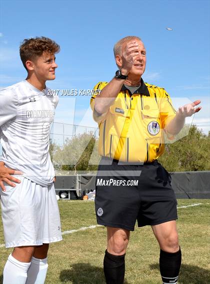 Thumbnail 2 in Desert Oasis vs Bishop Gorman photogallery.