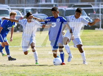 Thumbnail 3 in Desert Oasis vs Bishop Gorman photogallery.