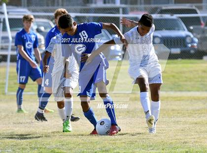 Thumbnail 3 in Desert Oasis vs Bishop Gorman photogallery.