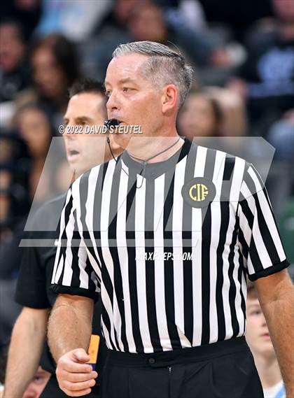 Thumbnail 2 in Damien vs. Clovis North (CIF State D1 Final) photogallery.